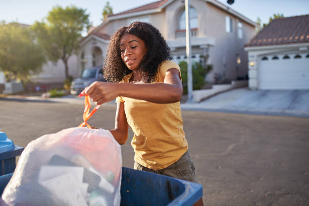 Best Attic Cleanout Services  in Loma Ri, CA